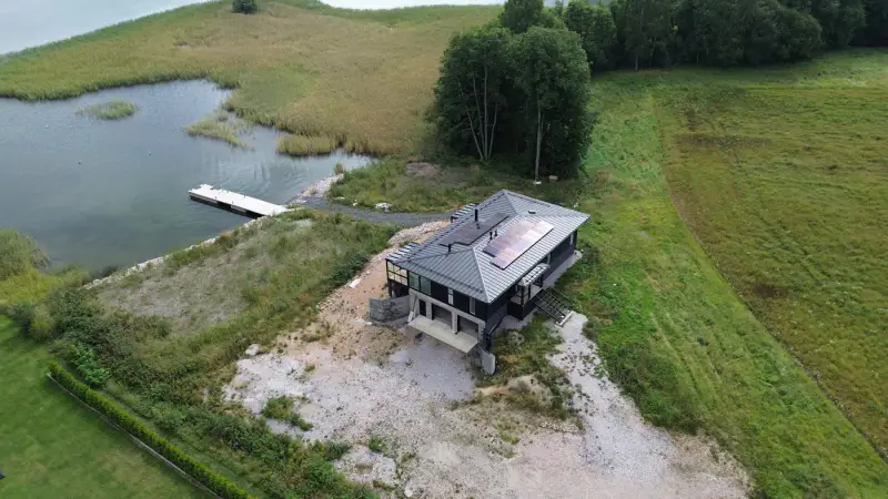 Huvila hirsi ~190 m², rive mer privée, 5 170 m² — Kemiönsaari (pas Åland) — 2
