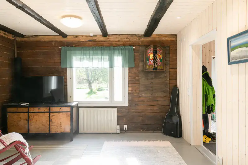 Mökki bois ~65 m² (1948, rénové) + sauna ext., 1,61 ha, Keurusselkä — Häkkiskylä / Keuruu — 7