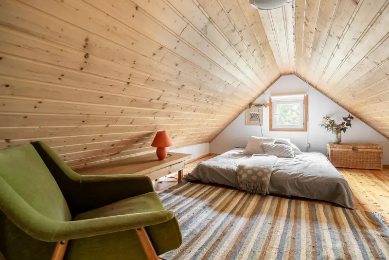 Mökki ~59 m² (1940, agrandi 2012) + sauna rive, 4 910 m², Lammi järvi — Kylmälä / Kirkkonummi — 16