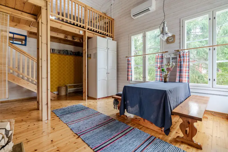 Mökki ~59 m² (1940, agrandi 2012) + sauna rive, 4 910 m², Lammi järvi — Kylmälä / Kirkkonummi — 9