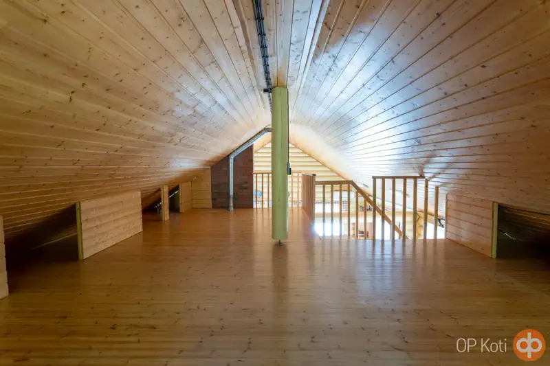 Maison en rondins + rive Tuli-Toiviainen (Kiuruvesi) — 15