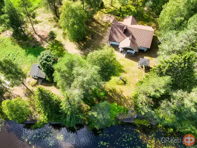 Maison en rondins + rive Tuli-Toiviainen (Kiuruvesi) — 1