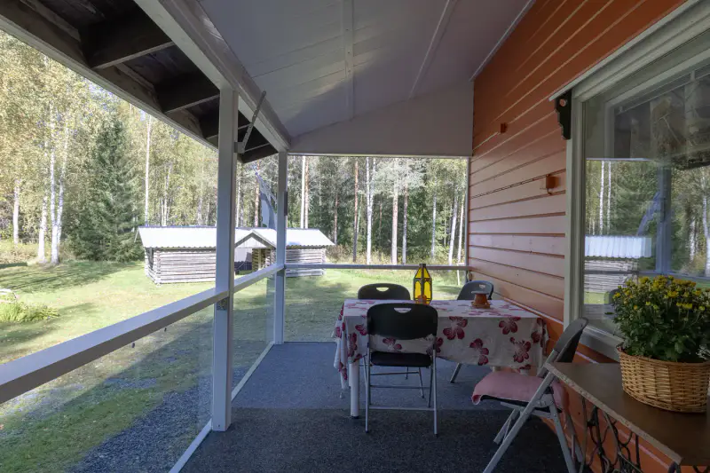 Mökki ~51 m² (1996) + sauna, rive Veitjoki, 1,435 ha — Veitjoki / Kivijärvi — 3