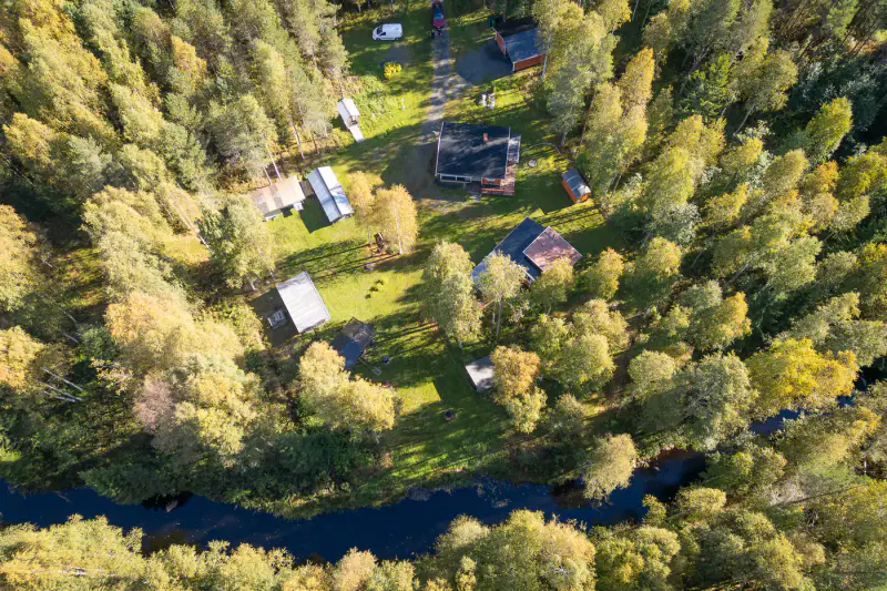 Mökki ~51 m² (1996) + sauna, rive Veitjoki, 1,435 ha — Veitjoki / Kivijärvi — 16