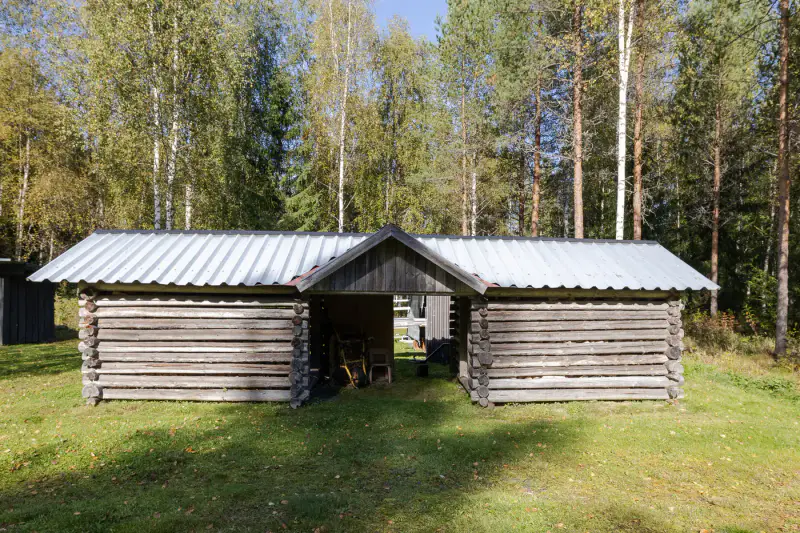 Mökki ~51 m² (1996) + sauna, rive Veitjoki, 1,435 ha — Veitjoki / Kivijärvi — 13
