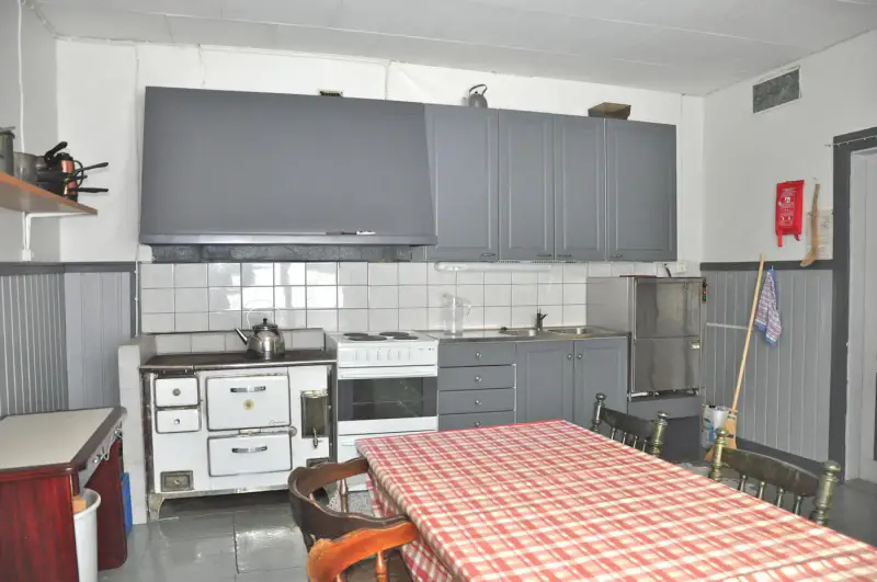 Ancienne école ~260 m² (1935) + rantasauna, 2,06 ha, Kivijärvi — Keihärinkoski — 3