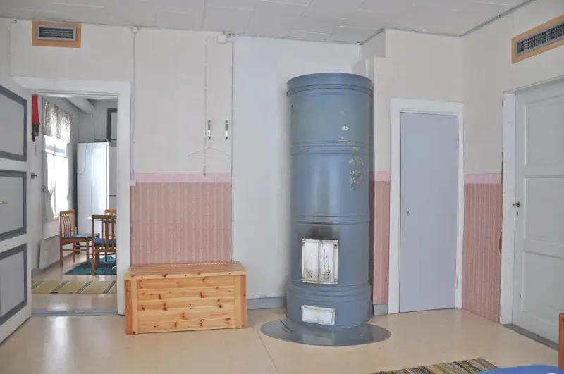 Ancienne école ~260 m² (1935) + rantasauna, 2,06 ha, Kivijärvi — Keihärinkoski — 5