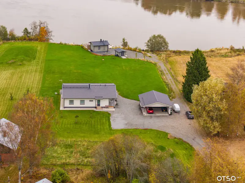 Maison de plain-pied ~122,5 m² (2019, classe A) + sauna de rive et tupa, 12 717 m² et rive privée sur le Kokemäenjoki — Peipohja / Kokemäki — 4