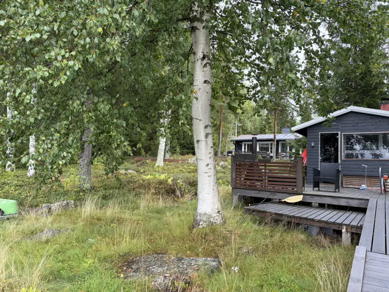 Chalet en rondins ~71,5 m² (1973, agrandi 2021) + sauna de rive et cabane d’amis, 40 m de rive mer, 2 417 m² — Ruotsalo / Kokkola — 9