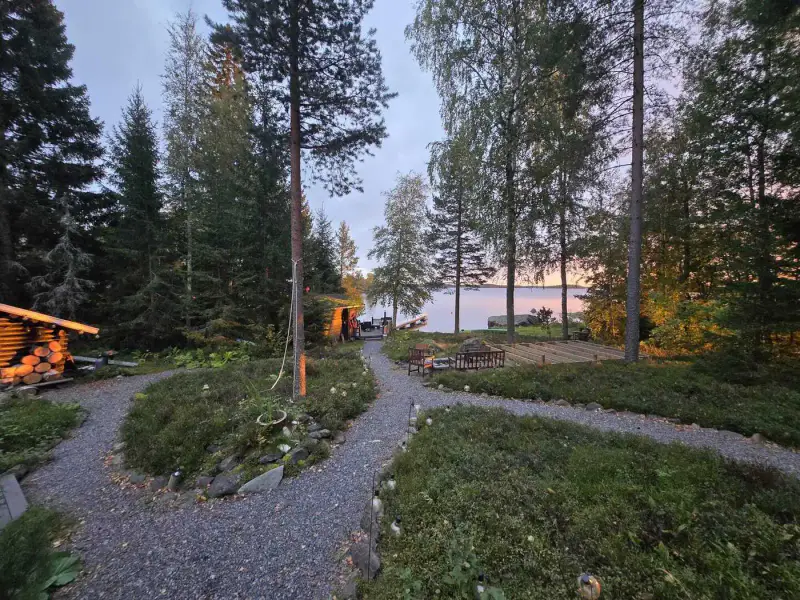 Chalet en rondins ~71,5 m² (1973, agrandi 2021) + sauna de rive et cabane d’amis, 40 m de rive mer, 2 417 m² — Ruotsalo / Kokkola — 7