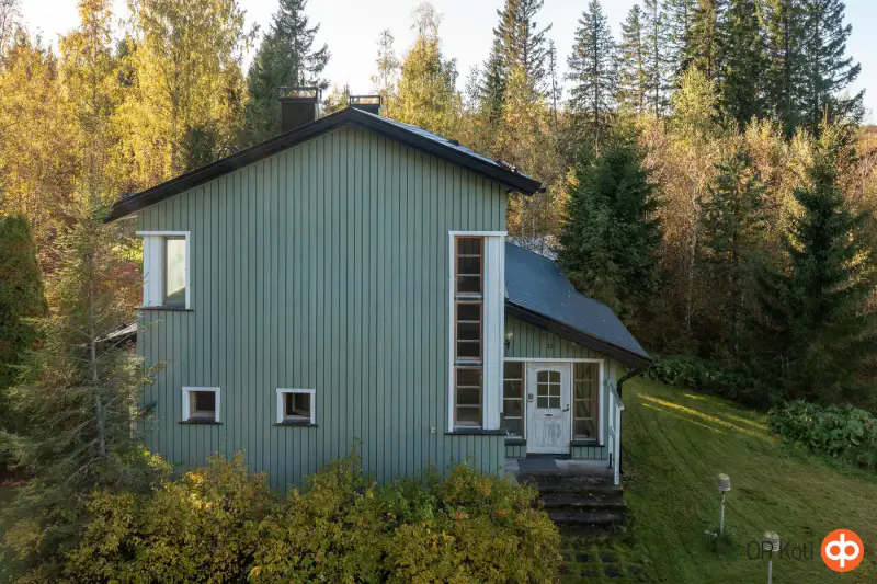 Maison à l’architecture soignée ~148 m² (1993) + sauna, 5 050 m² et ~70 m de rive de mer privée — Ruotsalo / Kokkola — 10