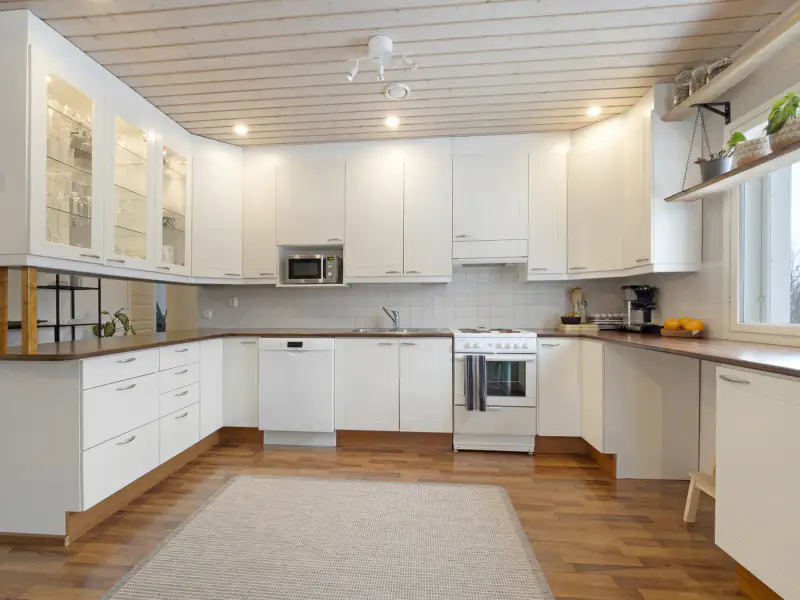 Maison 2009 ~130 m², rive Pielisjoki, 7 478 m² — Jakokoski / Kontiolahti — 9