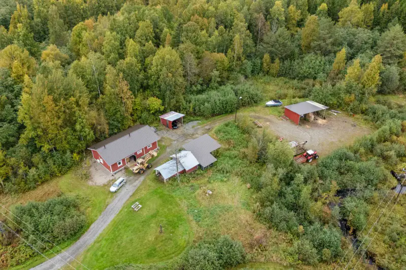 Maison ~144 m² (1989) + sauna, ~10,3 ha, Höytiäinen — Rantakylä / Kontiolahti — 4