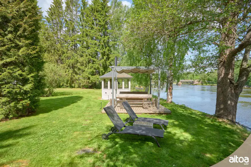 Maison ~126 m² (1949) + rantasauna 2024 + jacuzzi, 4 450 m² (~50 m rive), Kymijoki — Sutela / Kotka — 4