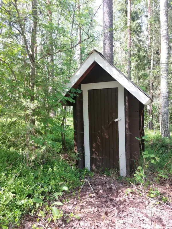 Mökki électrifié ~38 m² (1991) + sauna, 5 830 m² (~50 m rive), Hosusjärvi — Voikoski / Kouvola — 6