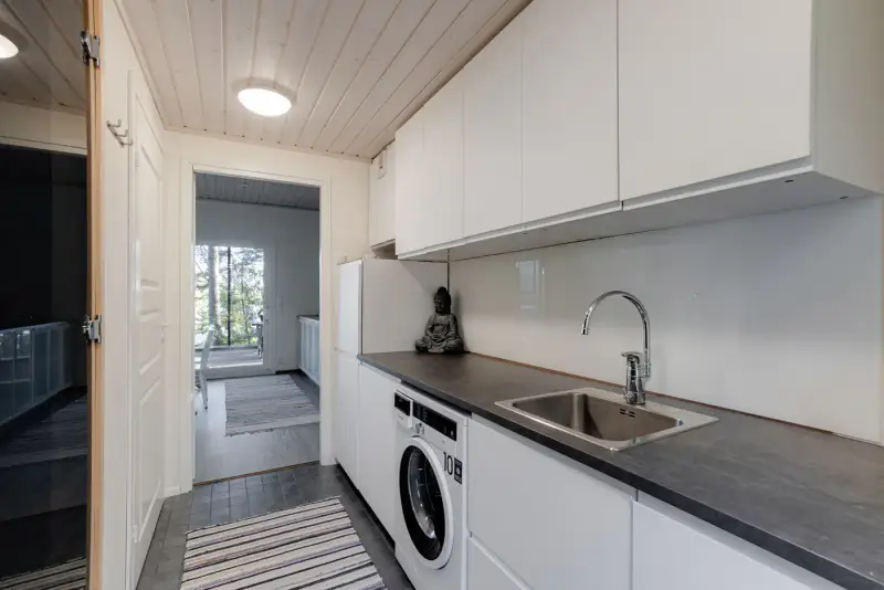 Villa 2020 ~66 m² + sauna, rive privée Tihvetjärvi, 2 530 m² — Vuohijärvi / Kouvola — 16