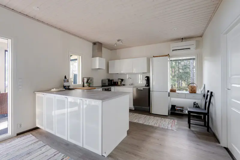 Villa 2020 ~66 m² + sauna, rive privée Tihvetjärvi, 2 530 m² — Vuohijärvi / Kouvola — 5