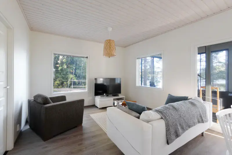Villa 2020 ~66 m² + sauna, rive privée Tihvetjärvi, 2 530 m² — Vuohijärvi / Kouvola — 12