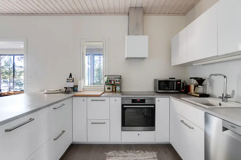 Villa 2020 ~66 m² + sauna, rive privée Tihvetjärvi, 2 530 m² — Vuohijärvi / Kouvola — 7
