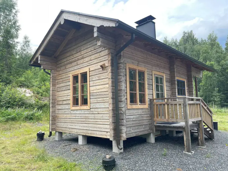 Maison 1939 ~140 m² + hall acier, ~7,5 ha rive lac — Paljakka / Kouvola — 17