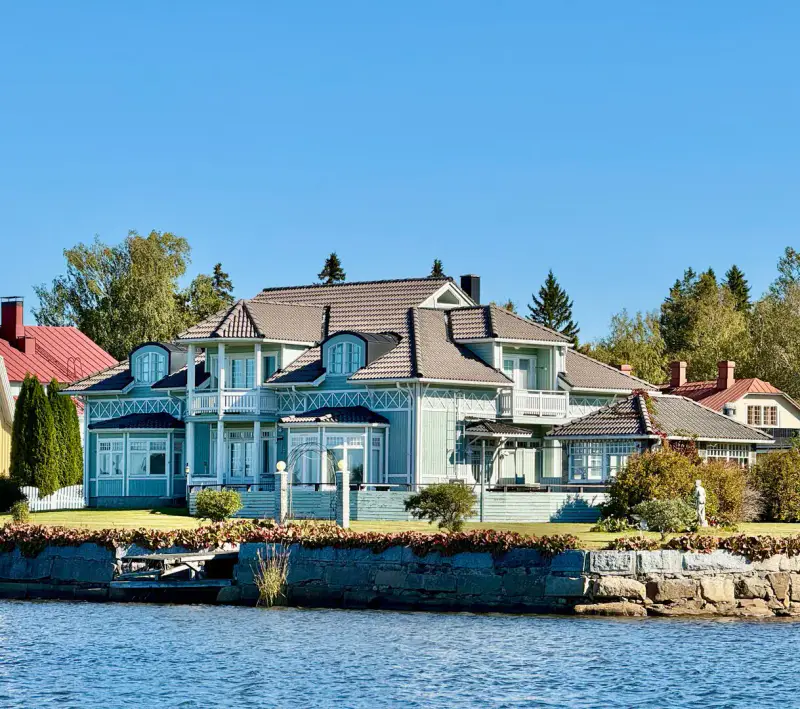 Maison ~451 m² (1997) + sauna, 2 494 m², rive mer — Itäpuoli / Kristiinankaupunki — 5