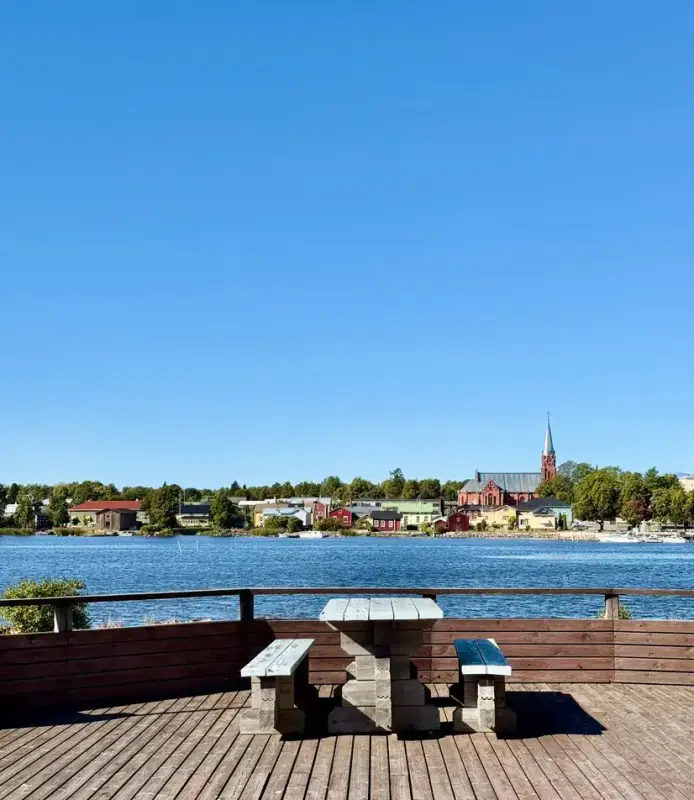 Maison ~451 m² (1997) + sauna, 2 494 m², rive mer — Itäpuoli / Kristiinankaupunki — 6