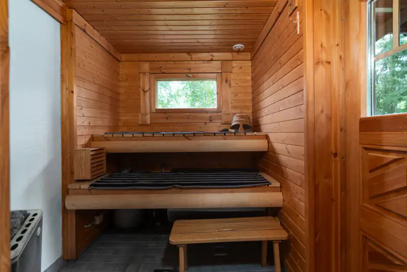 Chalet ~87,5 m² (1968) + sauna, 2 000 m², Lievejärvi (vesijättö) — Päijälä / Kuhmoinen — 14