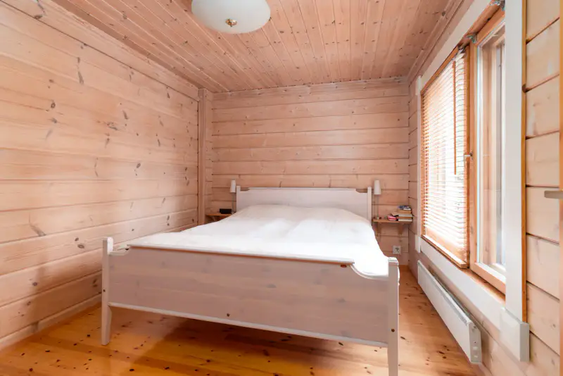 Chalet ~87,5 m² (1968) + sauna, 2 000 m², Lievejärvi (vesijättö) — Päijälä / Kuhmoinen — 11