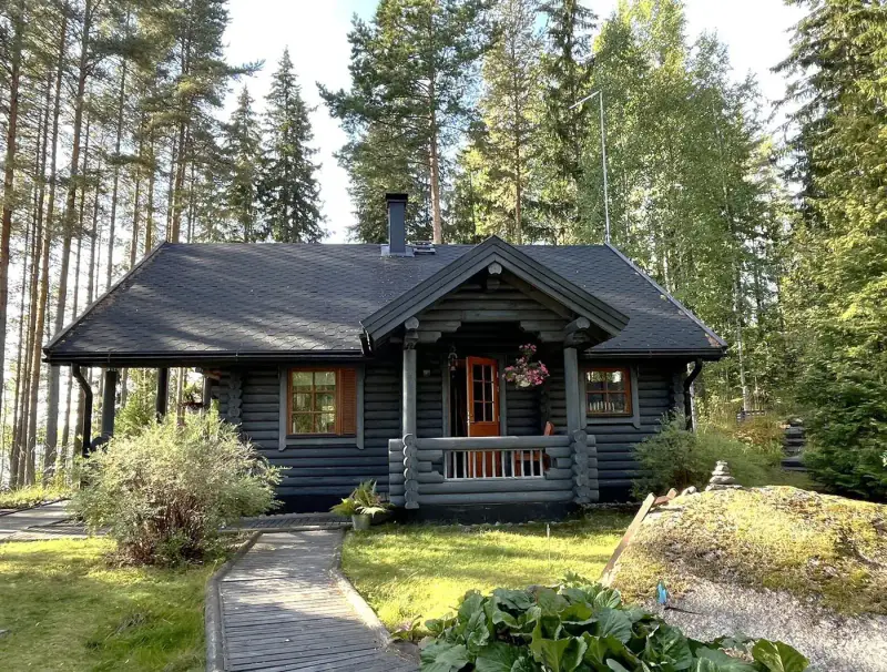 Hirsimökki ~78 m² (2007) + rantasauna, 5 510 m² et rive sud Päijänne — Pihlajakoski / Kuhmoinen — 12