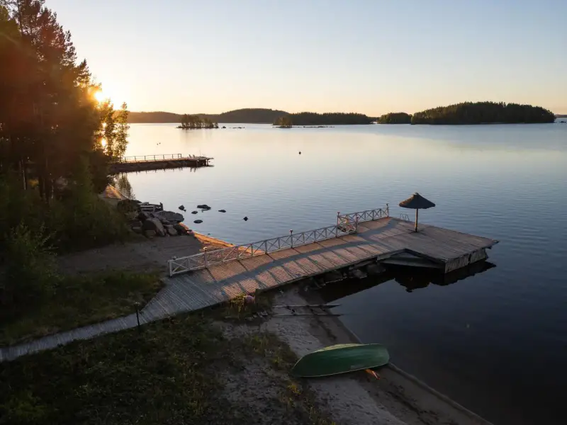 Villa en rondins lamellés (100 m², 5 chambres) + sauna de rive, 4 340 m² sur le Päijänne — Pihlajakoski, Kuhmoinen — 13