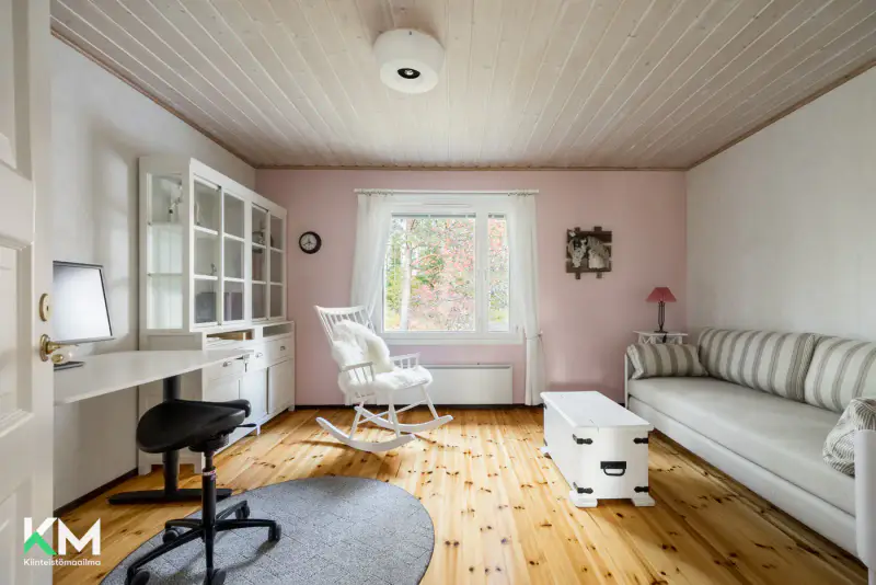 Villa loisir ~145 m² (1992) + saunamökki, 6 230 m² (~116 m rive), Rakojärvi — Kylämä / Kuhmoinen — 7