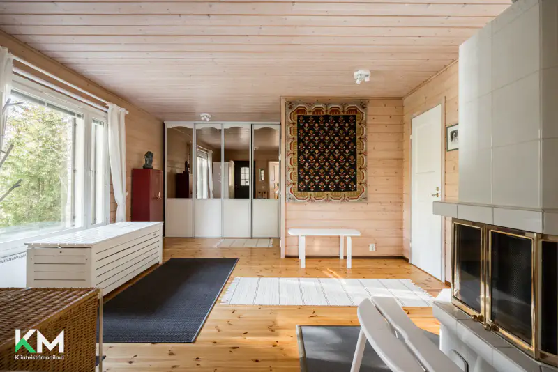 Villa loisir ~145 m² (1992) + saunamökki, 6 230 m² (~116 m rive), Rakojärvi — Kylämä / Kuhmoinen — 12