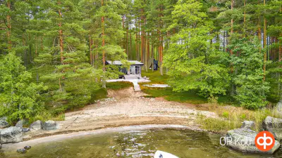 Deux parcelles île Hietasalo, mökki ~42 m², rive sable Suvasvesi — Kuopio — 1