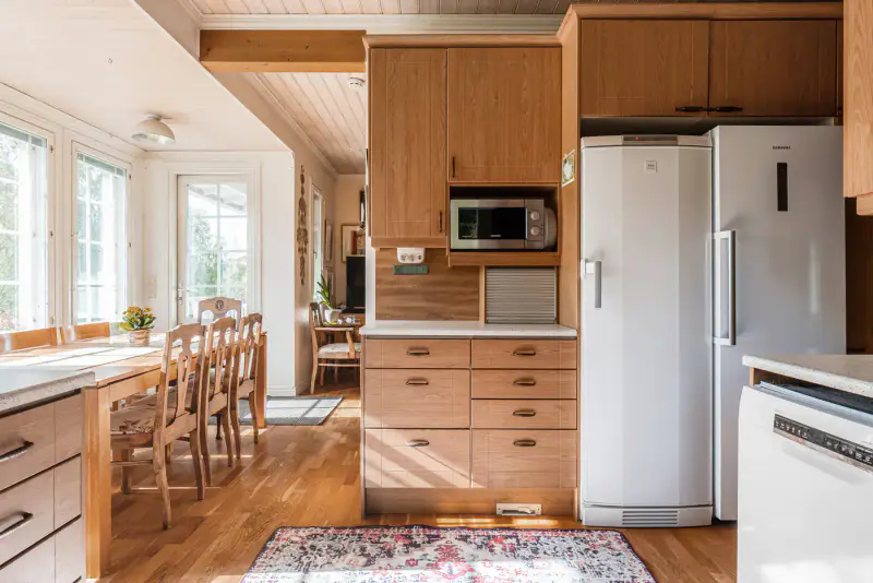 Maison mansarde ~176 m² (2005), 2,52 ha, Alus-Pölläkkä — Riistavesi / Kuopio — 11