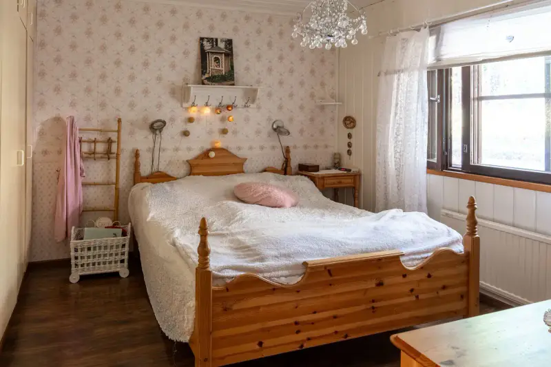 Maison plain-pied 1986 ~192 m², rive Kihonvesi/Kallavesi + rantasauna — Kurkiharju / Kuopio — 10
