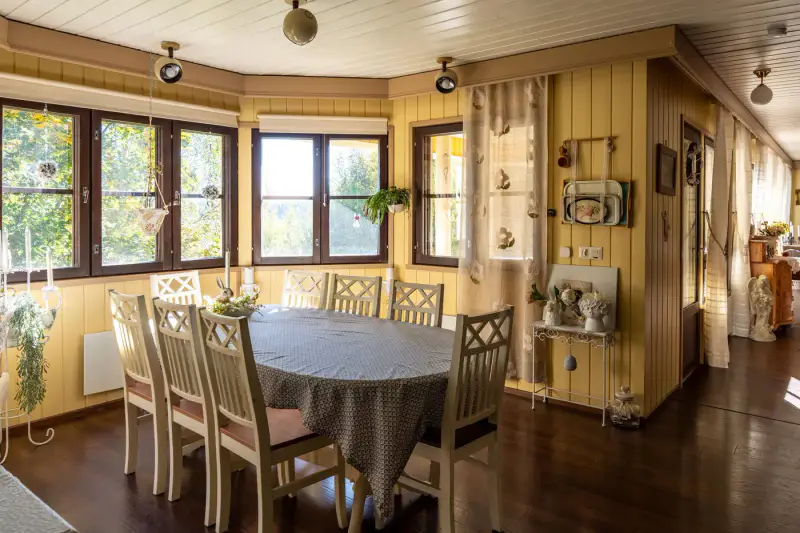 Maison plain-pied 1986 ~192 m², rive Kihonvesi/Kallavesi + rantasauna — Kurkiharju / Kuopio — 7