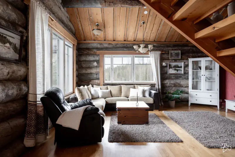 Maison kelohirsi ~213 m² (2008) + sauna, ~4,86 ha, Kallavesi — Kaislastenlahti / Kuopio — 1