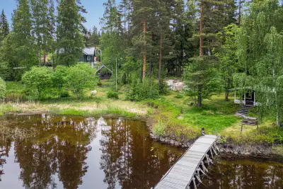 Terrain constructible 1 611 m² rive lac (määräala), droit à bâtir ~e 0,35 — Saaristokaupunki / Kuopio — 1