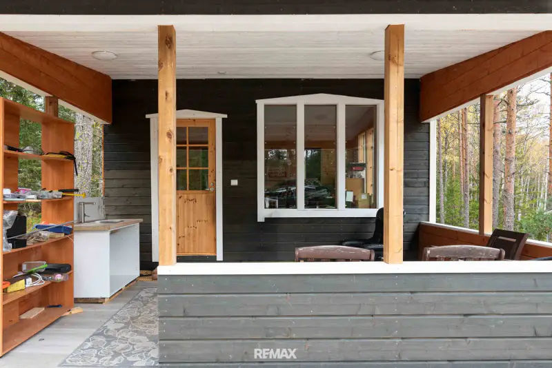 Ensemble neuf sauna-chalet, maison d’amis et sauna de rive, rive privée sur le Tiuttalinjärvi — Kustavi — 11