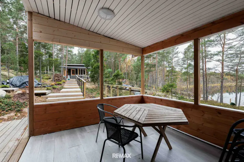 Ensemble neuf sauna-chalet, maison d’amis et sauna de rive, rive privée sur le Tiuttalinjärvi — Kustavi — 16