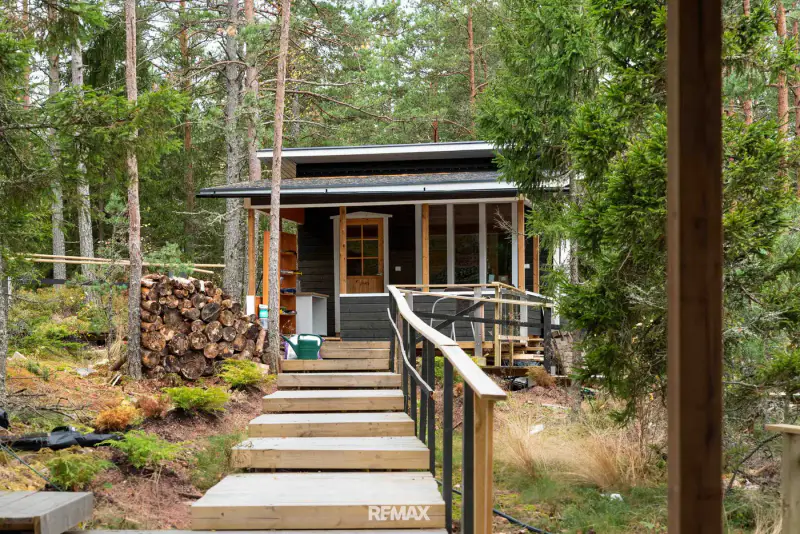 Ensemble neuf sauna-chalet, maison d’amis et sauna de rive, rive privée sur le Tiuttalinjärvi — Kustavi — 5