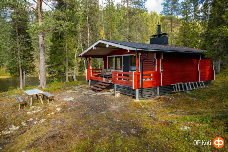 Hirsimökki ~35 m² (1972) + venevaja, 2 000 m² (~90 m rive), Ihtinki — Ruka / Kuusamo — 15