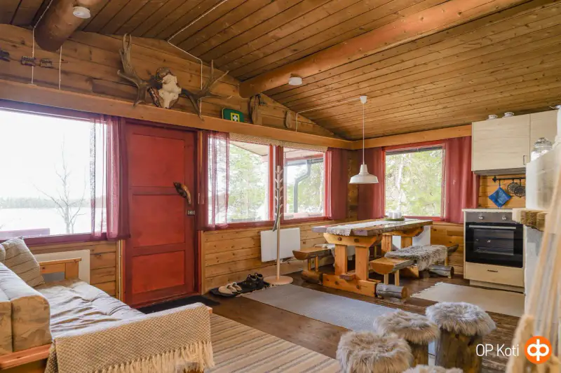Hirsimökki ~35 m² (1972) + venevaja, 2 000 m² (~90 m rive), Ihtinki — Ruka / Kuusamo — 8