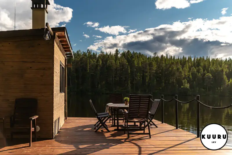 Huvila ~119 m² (2008) + lauttasauna, määräala 7 610 m² et ~90 m de rive — Viipusjärvi / Ruka — 15