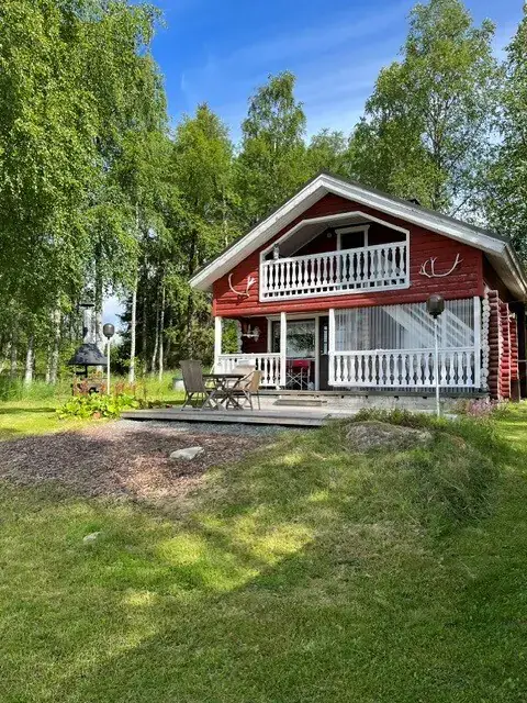 Mökki ~58 m² (1977) tout confort, Kirpistö ~100 m rive, 16 402 m² — Kuusamo — 3