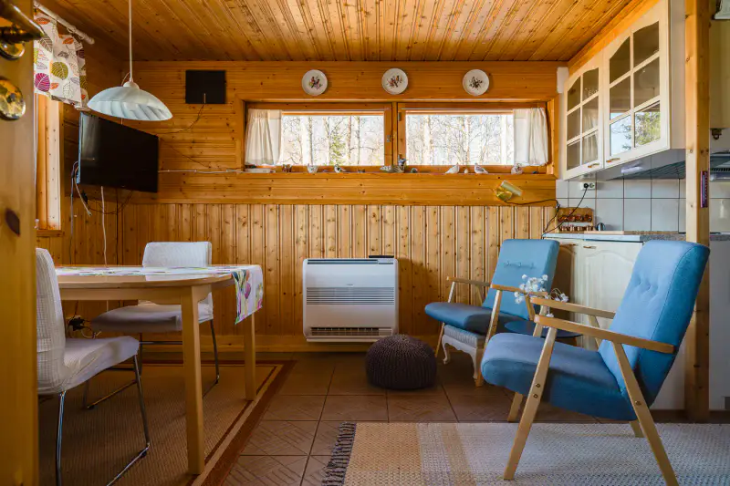 Mökki ~58 m² (1977) tout confort, Kirpistö ~100 m rive, 16 402 m² — Kuusamo — 7