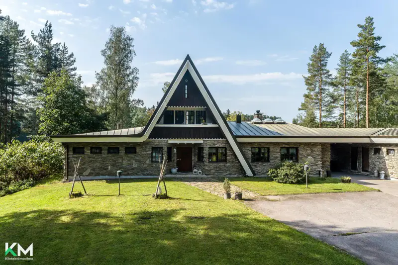 Villa Unto Ojonen 270 m² (1992) + sauna de rive, ~150 m de rive, määräala ~0,97 ha — Nastola / Lahti — 4