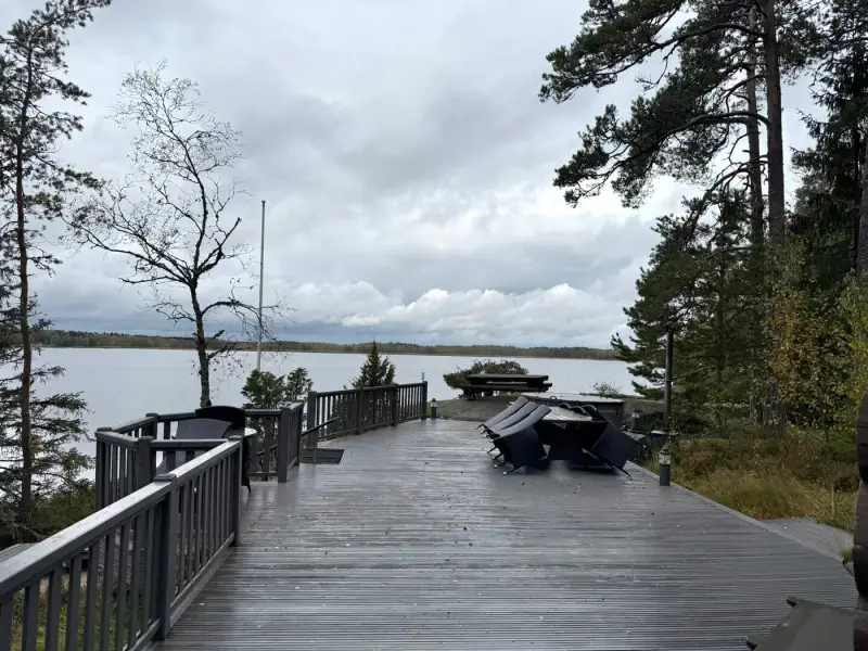 Mökki ~60 m² (1950) + 2 aittas, 4 700 m², Otajärvi — Laitila — 8