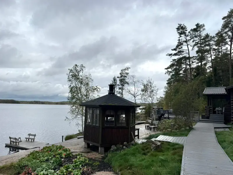 Mökki ~60 m² (1950) + 2 aittas, 4 700 m², Otajärvi — Laitila — 3