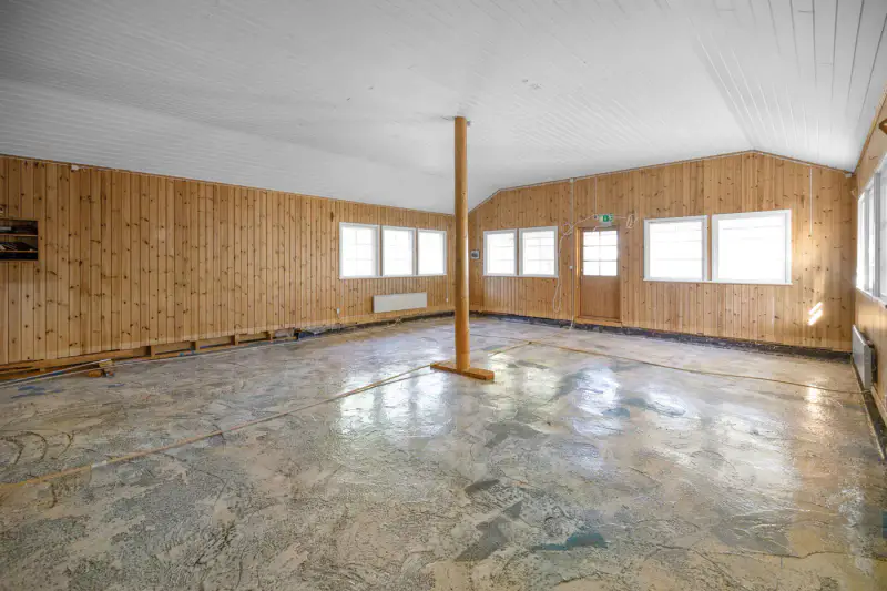 Coque ~288 m² (1983) à réhabiliter + sauna, 6 520 m² (2 parcelles), Pyhäjärvi — Porlammi — 12